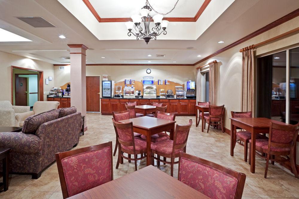 Holiday Inn Express Ellensburg By Ihg Bagian luar foto