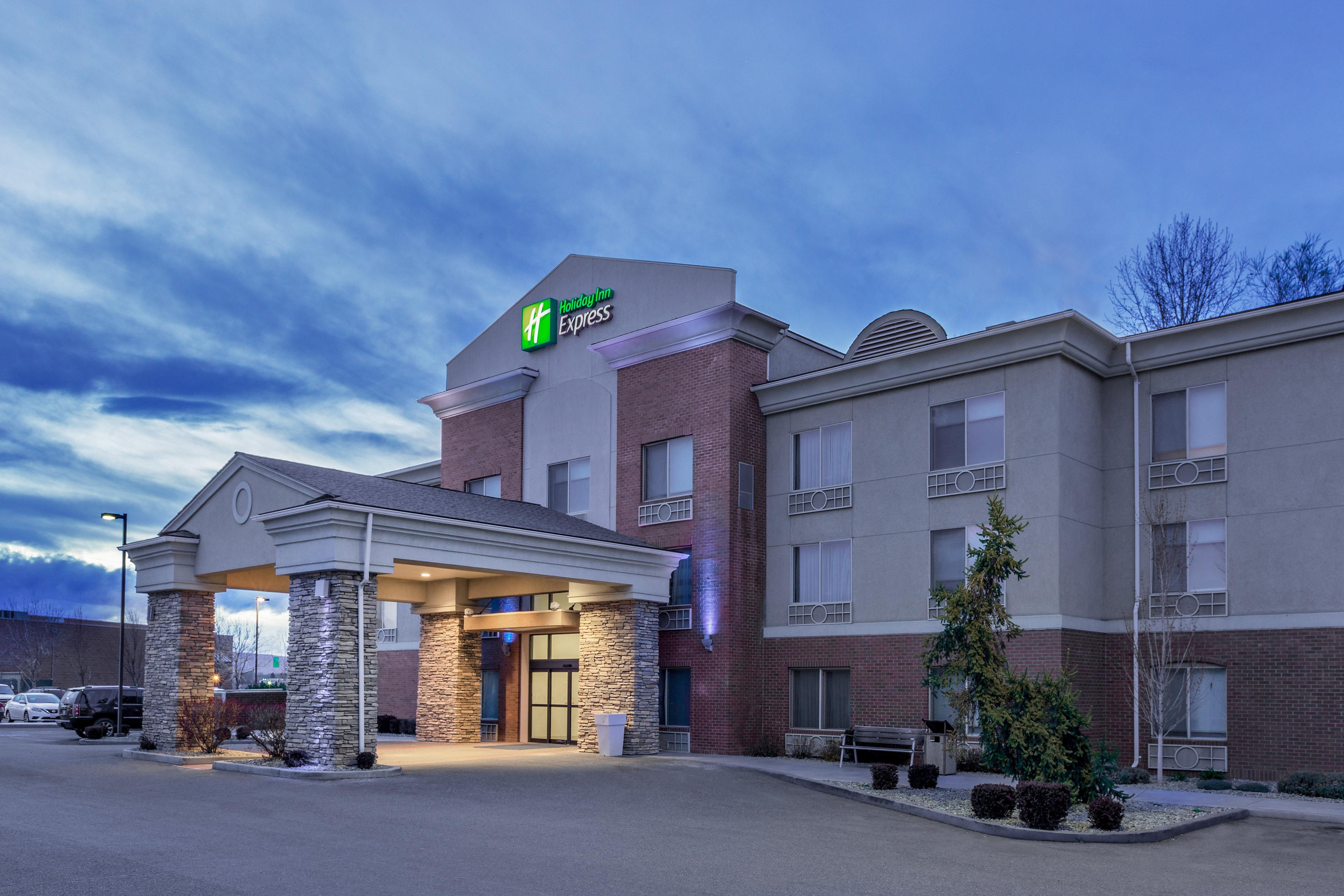 Holiday Inn Express Ellensburg By Ihg Bagian luar foto